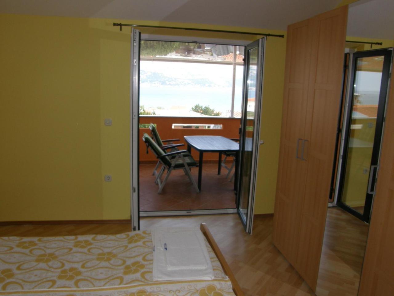 Apartments Pintar Zarok Baška Zimmer foto