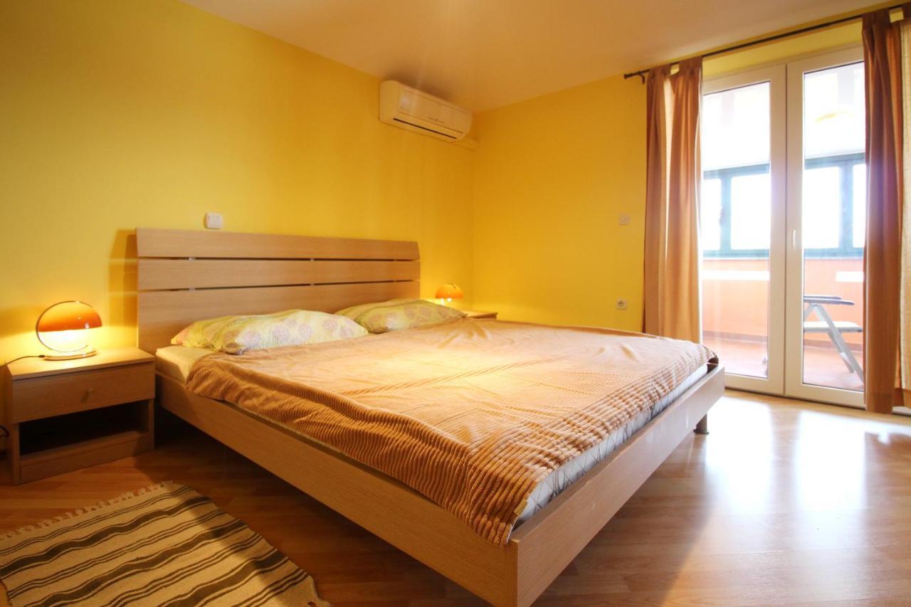 Apartments Pintar Zarok Baška Exterior foto