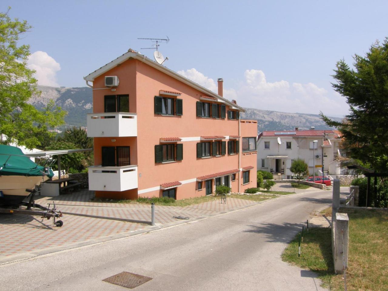 Apartments Pintar Zarok Baška Exterior foto
